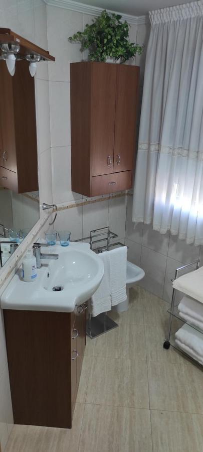 Piso As Rodas Villanueva De Arosa Luaran gambar